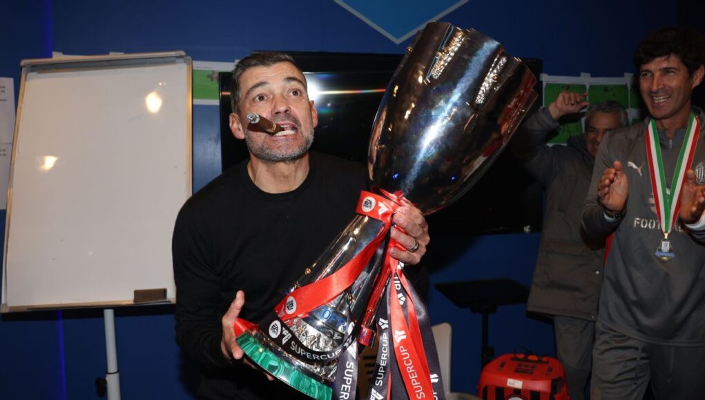Sergio Conceição caps 1st week at AC Milan with Super Cup title