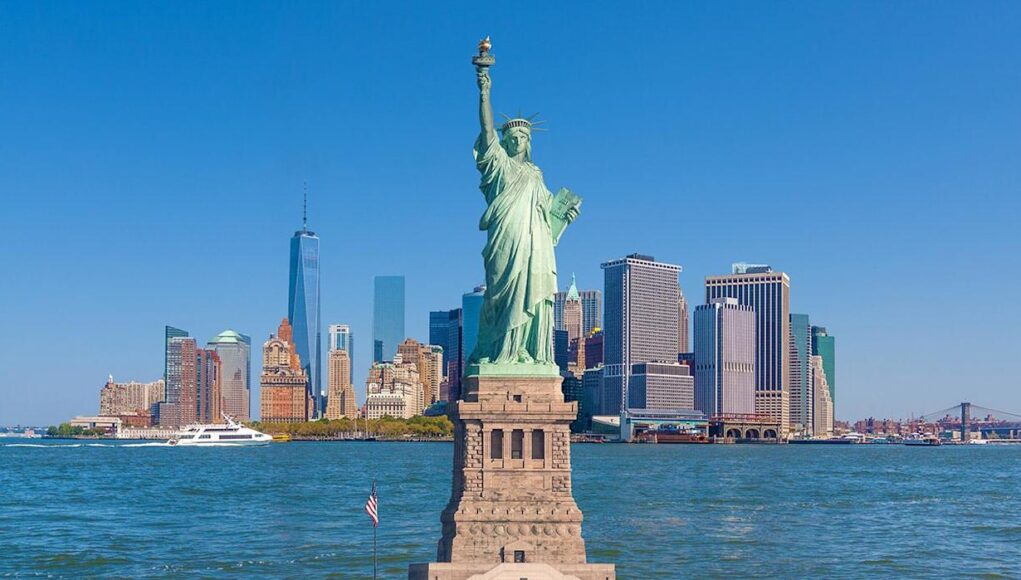 French Politicians' Demands for the Return of the Statue of Liberty Are Answered by the US