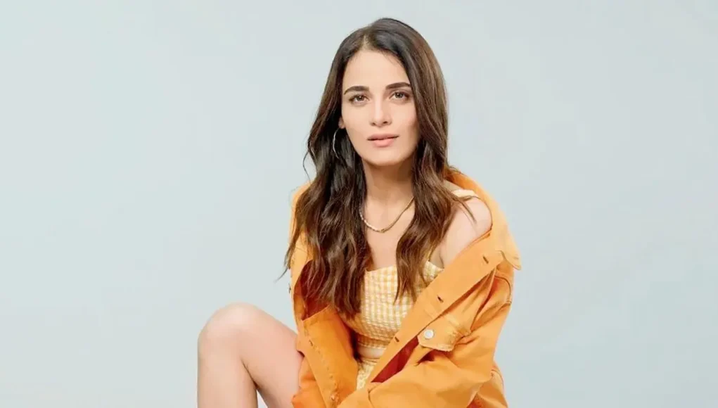 Radhikka Madan says she was much inspired by Sushant Singh Rajput: "Agar Woh Chala Gaya Aisa Lagta Tha…"