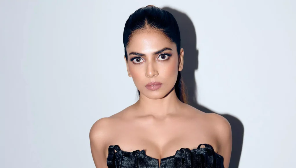 Who is Malavika Mohanan? whose internet photo of herself in a white saree went viral