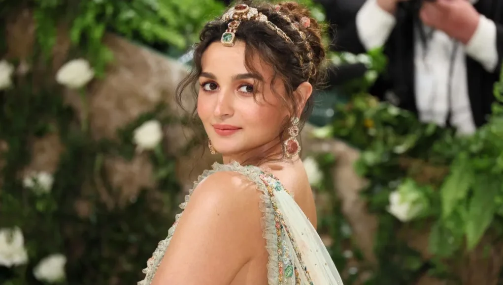 When Alia Bhatt chooses an incredible Schiaparelli ensemble for her Cannes debut, she takes a chance that pays off.