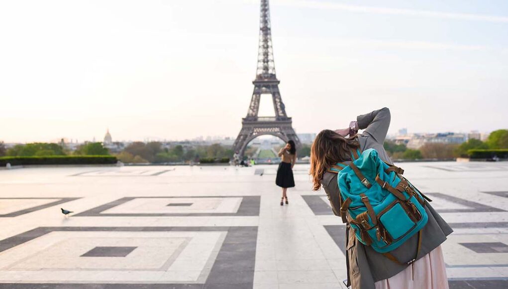 Travel Smart: 8 Booking Tips to Help You Save a ton of Money on Flights, Hotels, and Other Things