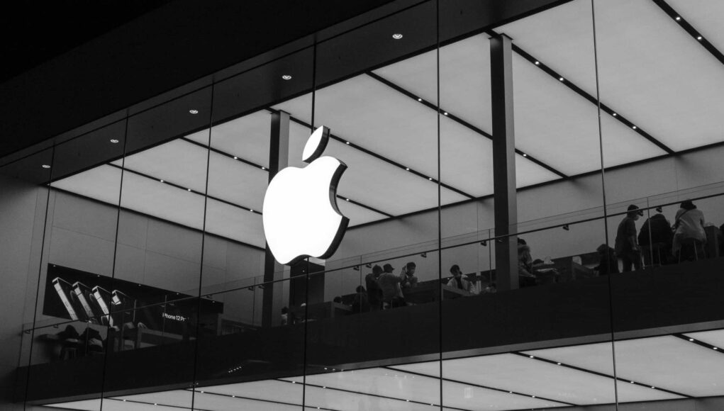This year, Apple is also anticipated to update the iOS and iPadOS Phone, Safari, and Camera applications. Gurman claims that Apple will employ AI to enhance iPhone batteries' performance.