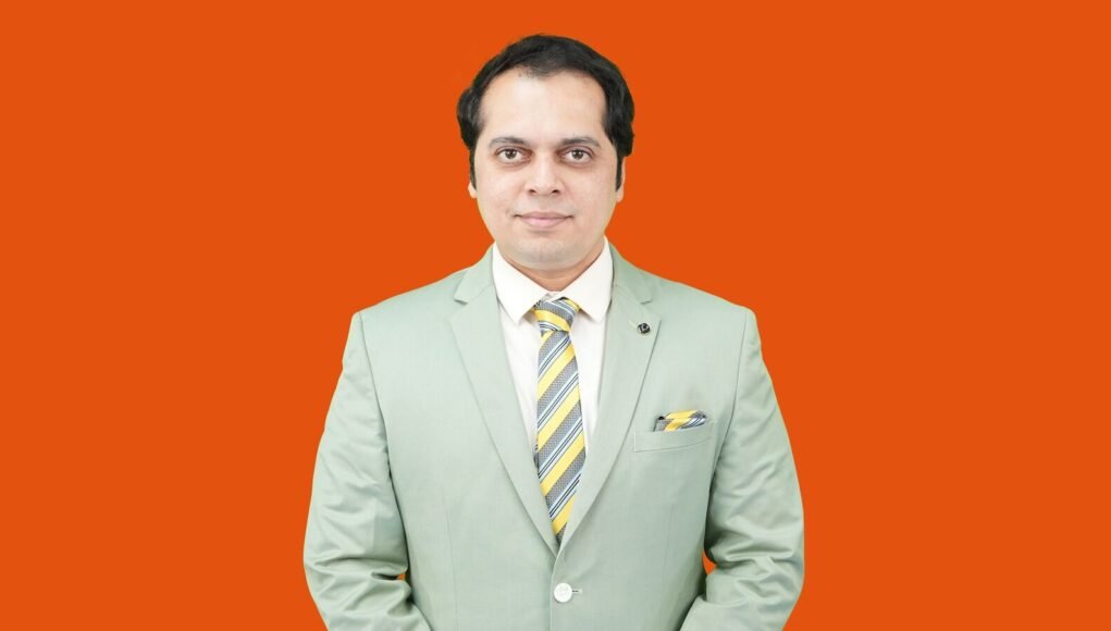 Information Edge to Hindustan Zinc: Jay Thakkar recommends three F&O equities for short-term purchase or sale.