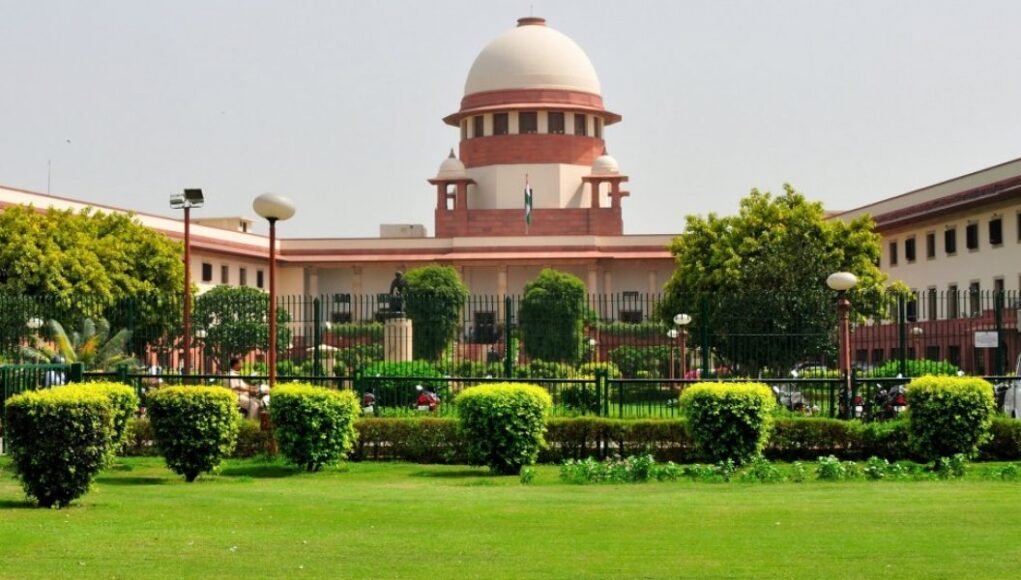 "Election Interference" vs. "Mobocracy": The Supreme Court steps in as the TMC and BJP fight over the ED issue