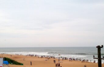 Harassed Russian Women Travelers at Baga Beach in Goa Harassed Russian Women Travelers at Baga Beach in Goa