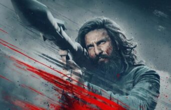 Dhurandhar Angry fans yell, “8 baje se wait,” as the Revenge paid preview in Noida ends in the middle and causes chaos.