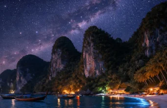 These Enchanted Beaches Glow at Night Are Thailand’s Most Popular Tourist Attractions