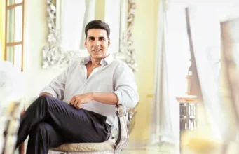 “Isko itna seriously na le aaplog..” is Akshay Kumar’s response to the “flop actor” accusation in Welcome to the Jungle.