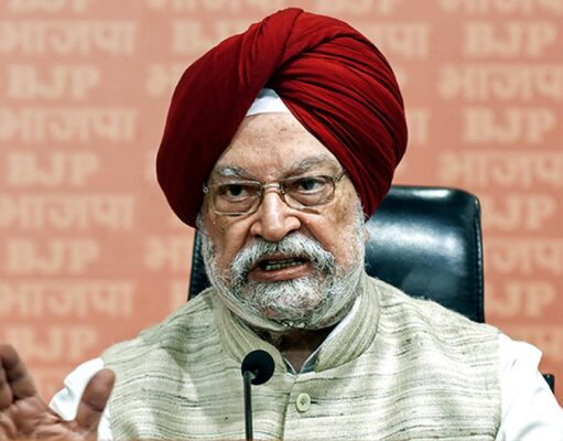 Only until cheaper crude oil reaches Indian refiners will petrol and diesel prices decline: Hardeep Puri