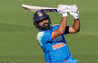 England defeats India 2-1 in the ODI Series thanks to Rohit’s century in vain.