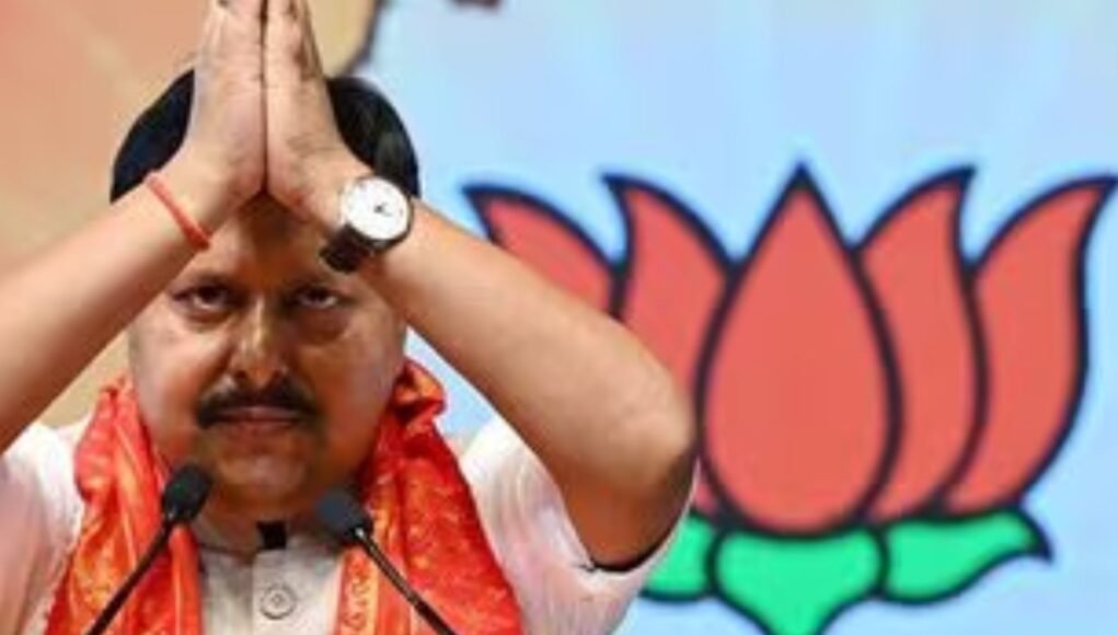 BJP president Nitin Nabin cut short his two day visit to J&K and returned to Delhi due to official commitments. BJP president Nitin Nabin cut short his two day visit to J&K and returned to Delhi due to official commitments.