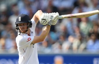 Jamie Smith, Jordan Cox Revive England Against Pakistan After Mohammad Abbas Strikes