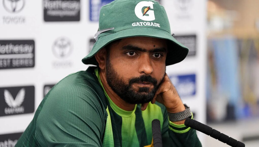 Babar Azam Exposed During Post-Match Chat, His Response To ‘Change’ Shows His Tactical Limits