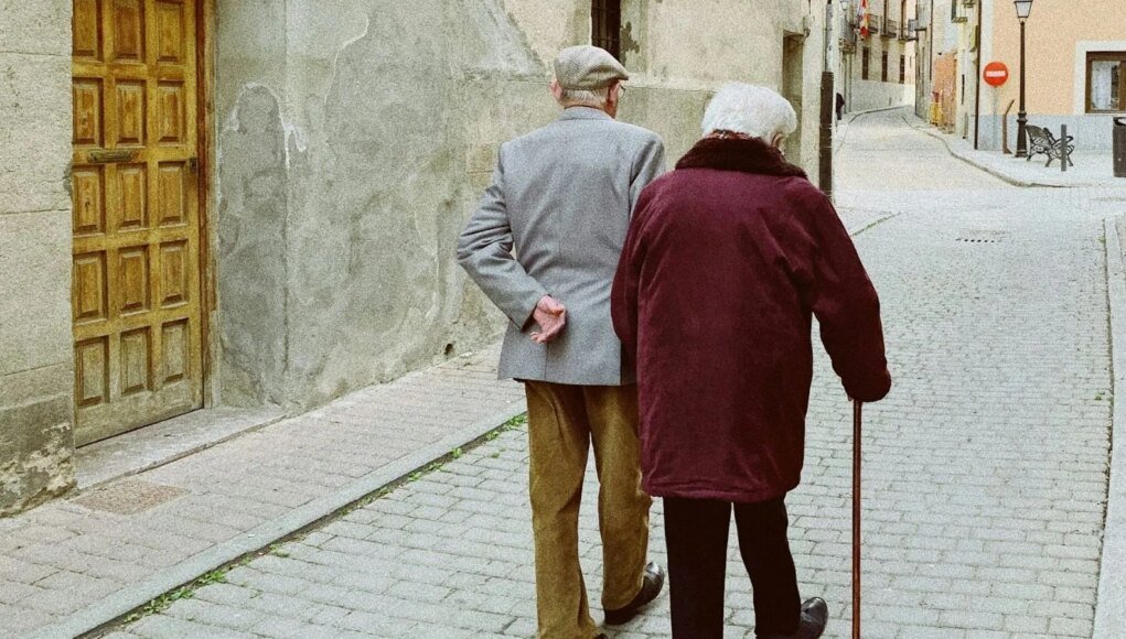 Humans could live nearly 200 years, but cell damage may set the limit | Technology News Humans could live nearly 200 years, but cell damage may set the limit | Technology News