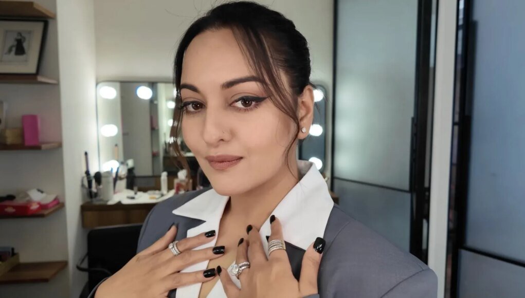 Sonakshi Sinha’s Glam Makeup Routine: Easy Winged-Eye Tips To Try