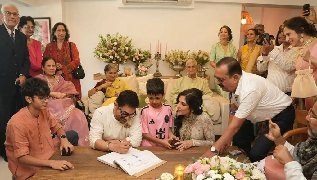 Aamir Khan, Gauri Spratt Dance Away After Exchanging Vows Aamir Khan, Gauri Spratt Dance Away After Exchanging Vows