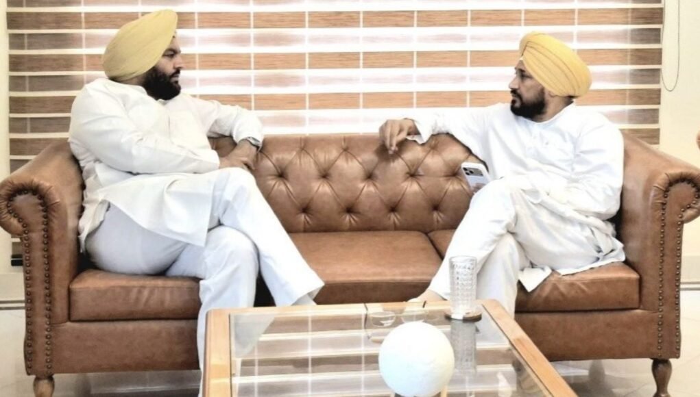 Congress delays action against Punjab dissidents amid defection fears