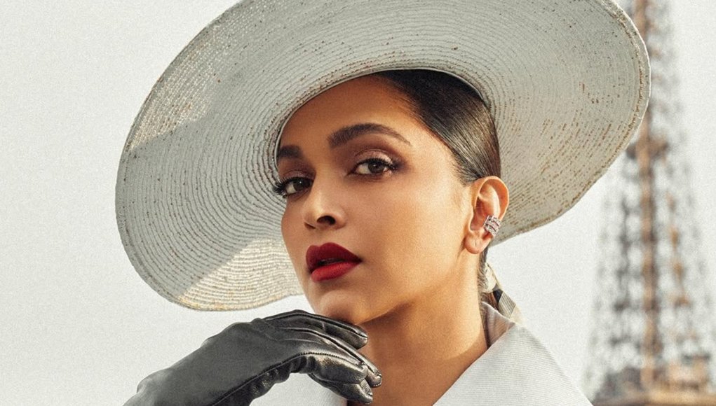 ‘Something my father taught me’: Deepika Padukone shares the contents of her purse | Fashion News ‘Something my father taught me’: Deepika Padukone shares the contents of her purse | Fashion News