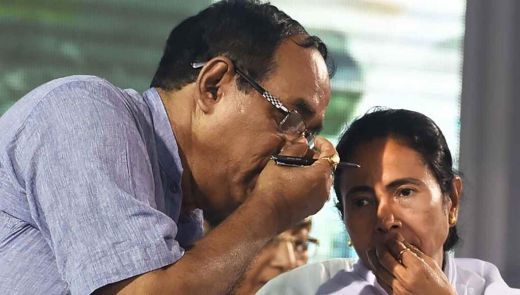 TMC submits office-bearers list to EC, reaffirms Mamata as party chief TMC submits office-bearers list to EC, reaffirms Mamata as party chief
