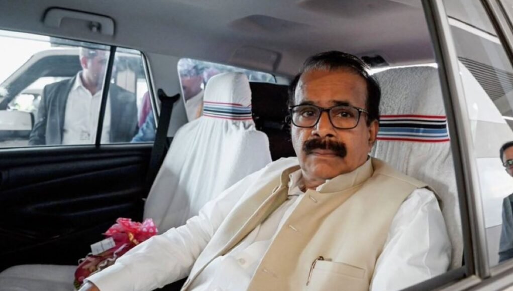 George Kurian’s resignation accepted, focus shifts to Ravneet Bittu