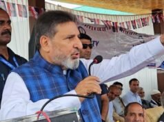 Apni Party president Altaf Bukhari has questioned National Conference’s proposed Jantar Mantar protest over the restoration of statehood, calling for collective strategy to achieve the goal.