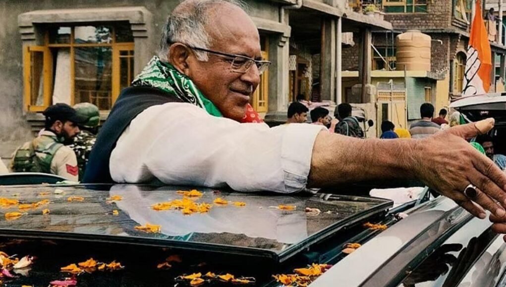 Jammu and Kashmir Congress president Tariq Hamid Karra on Friday said the party will join the National Conference’s statehood protest in New Delhi.