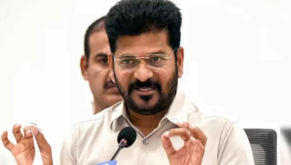 KTR seeks Revanth’s stand on Adilabad CCI plant revival