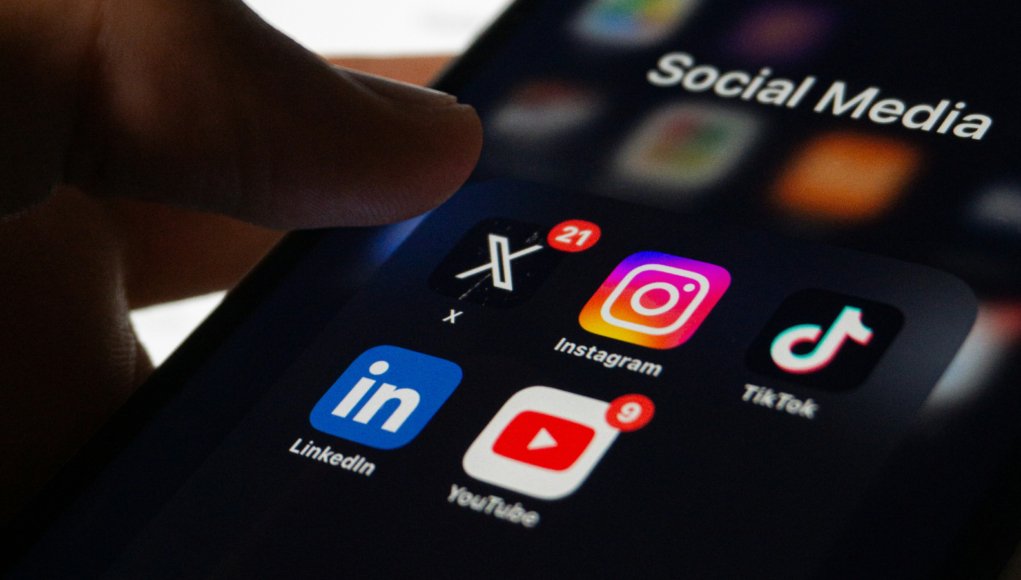 Meta took down 7,56,000 Australian teen accounts as social media ban enforcement looms | Technology News