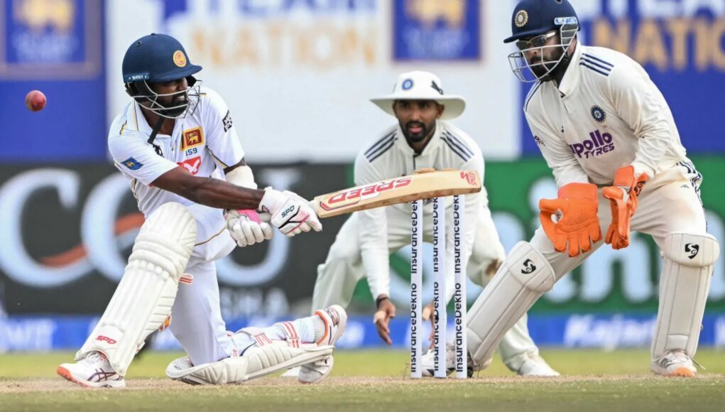 ‘Sab Talvaar Chalayenge’: Rishabh Pant’s Hilarious ‘Ravindra Jadeja’ Banter Caught On Stump Mic ‘Sab Talvaar Chalayenge’: Rishabh Pant’s Hilarious ‘Ravindra Jadeja’ Banter Caught On Stump Mic