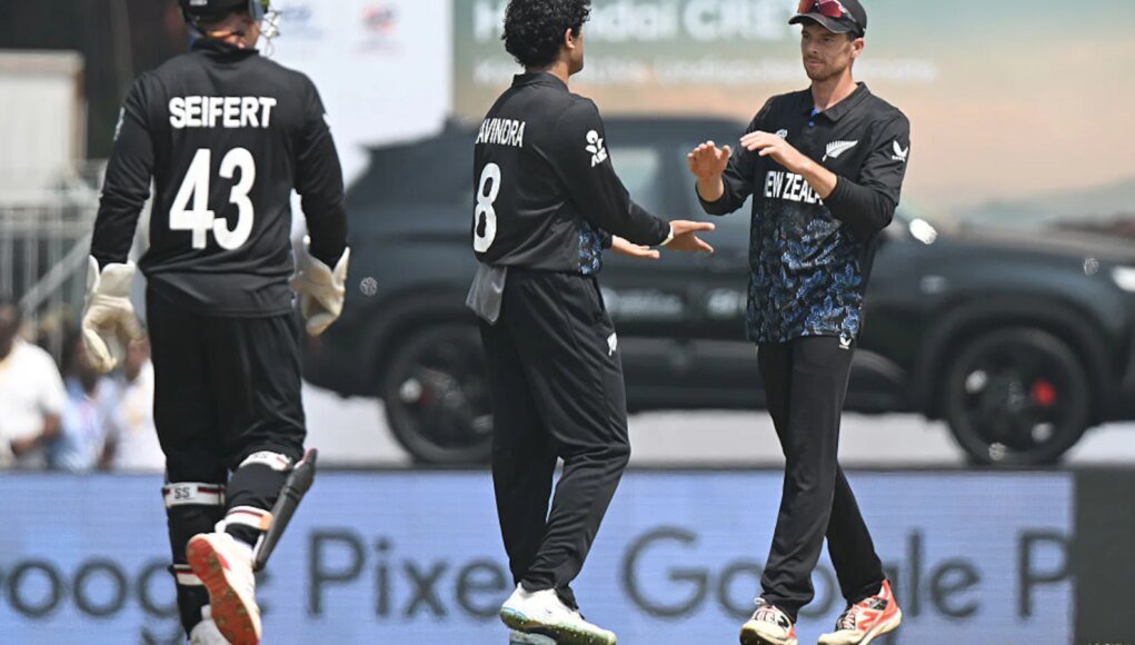 New Zealand Star Suffers Freak Injury During Promo Shoot, Doubtful For India T20Is