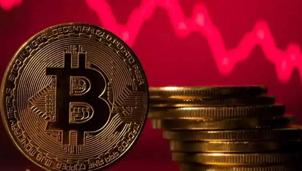 Bitcoin surges past ,000 to 3-month high as weak dollar boosts ‘debasement trade’