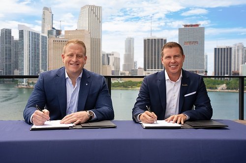 ROYAL CARIBBEAN GROUP AND SANDALS RESORTS ANNOUNCE LANDMARK PARTNERSHIP | News ROYAL CARIBBEAN GROUP AND SANDALS RESORTS ANNOUNCE LANDMARK PARTNERSHIP | News