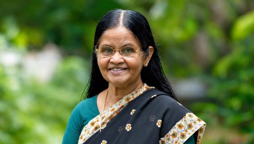 Kerala actor Savithri Sreedharan dies at 78 Kerala actor Savithri Sreedharan dies at 78