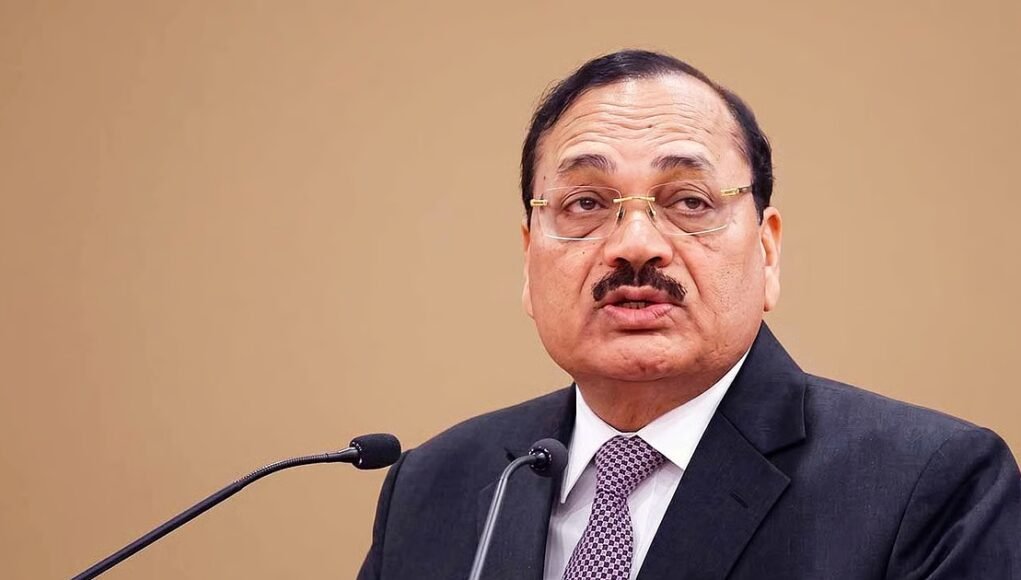 Over 2,000 citizens write to CJI seeking stay on SIR, probe into EC functioning Over 2,000 citizens write to CJI seeking stay on SIR, probe into EC functioning