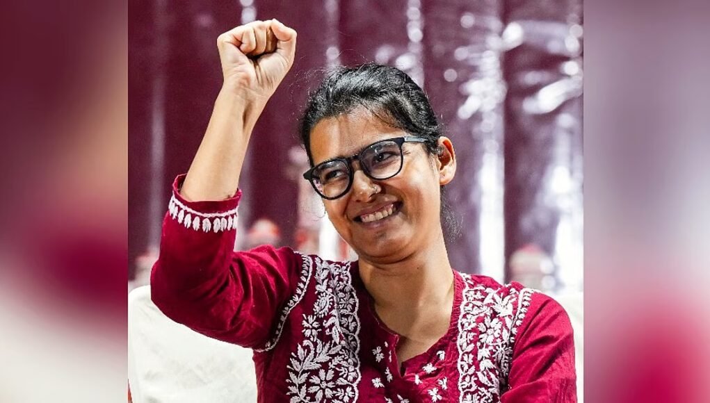 Hate & bulldozers: Neha turns ‘GenZ Rising’ into youth challenge to Yogi govt Hate & bulldozers: Neha turns ‘GenZ Rising’ into youth challenge to Yogi govt