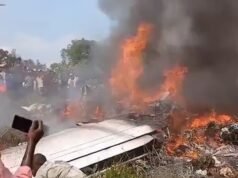 At least 14 people killed, including 2 senior military officials as plane crashes in Congo