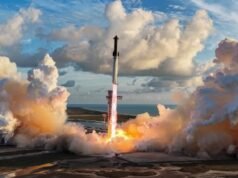 SpaceX’s Starship reaches orbit for first time but mission ends early after engine trouble in space