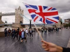 UK business confidence hits highest since March as firms see stronger demand, Lloyds says