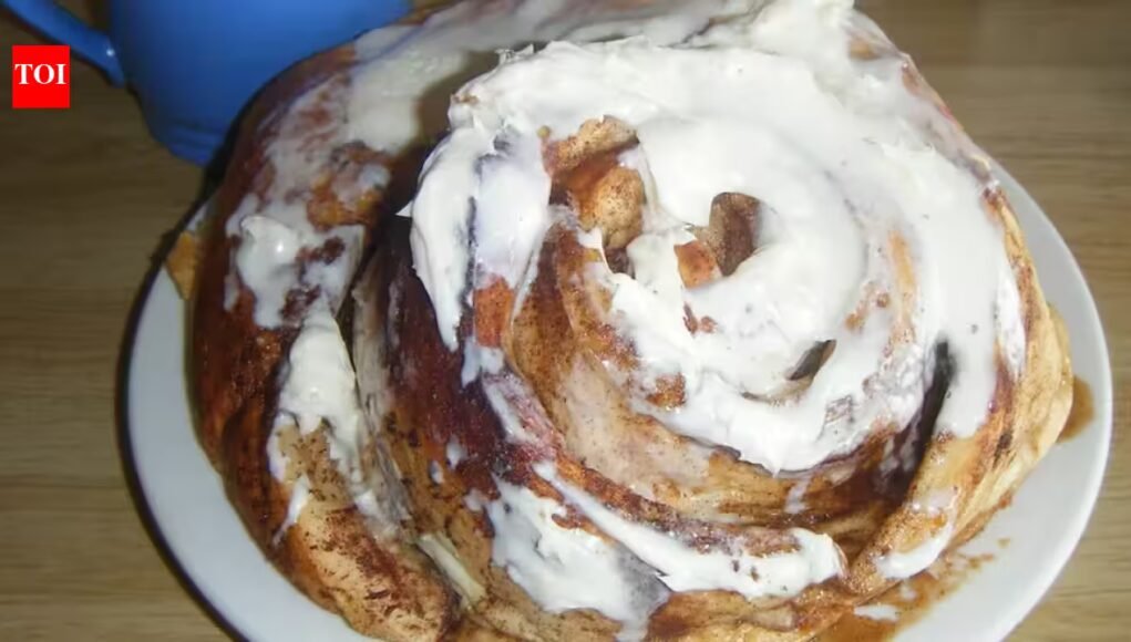 In 2022, four friends sold homemade cinnamon rolls through messages and local deliveries in Utah, four years later Sunshine Buns has raised  million and expanded onto Target shelves nationwide