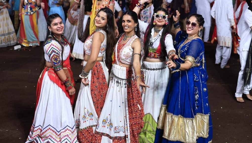 Dandiya dressing gets bolder and blingier