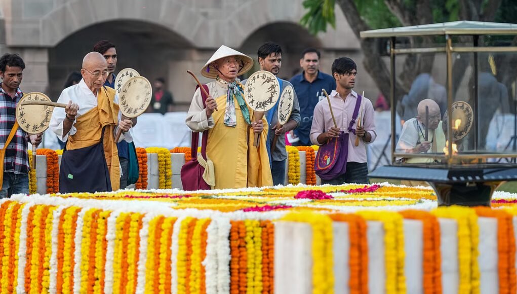 ‘Truth, non-violence still relevant’: Congress pays tribute to Gandhiji