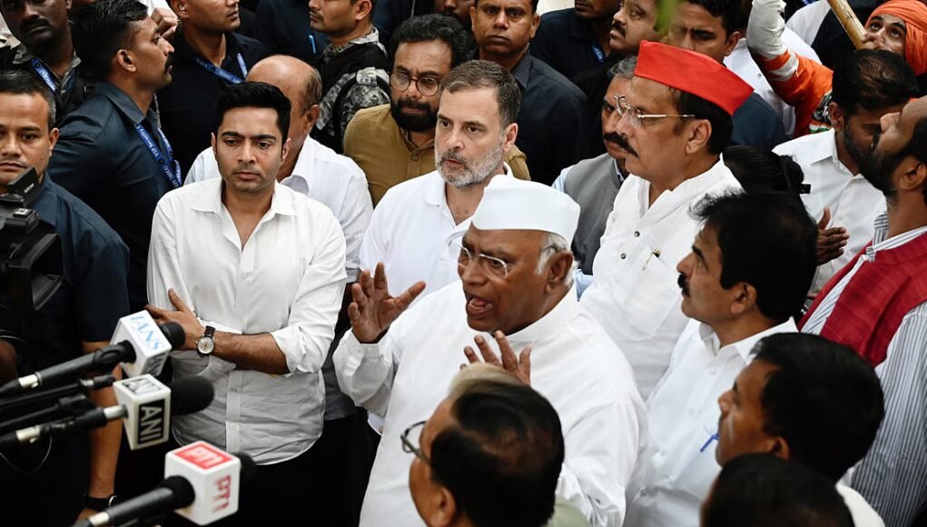 INDIA bloc heads to Rajghat as Kharge hosts second lunch for Oppn MPs